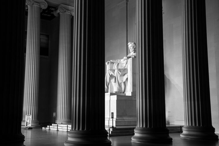 lincoln memorial, washington dc, abraham lincoln-1809429.jpg