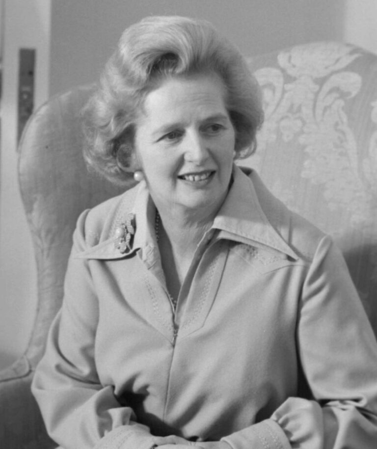 margaret thatcher, politician, prime minister-67746.jpg